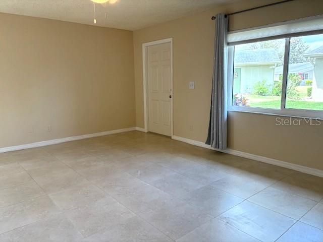 For Rent: $1,575 (1 beds, 1 baths, 800 Square Feet)