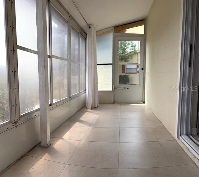 For Rent: $1,575 (1 beds, 1 baths, 800 Square Feet)