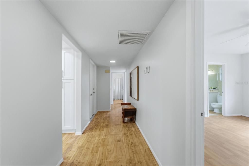 На продажу: $229,900 (2 спален, 2 ванн, 1540 Квадратных фут)