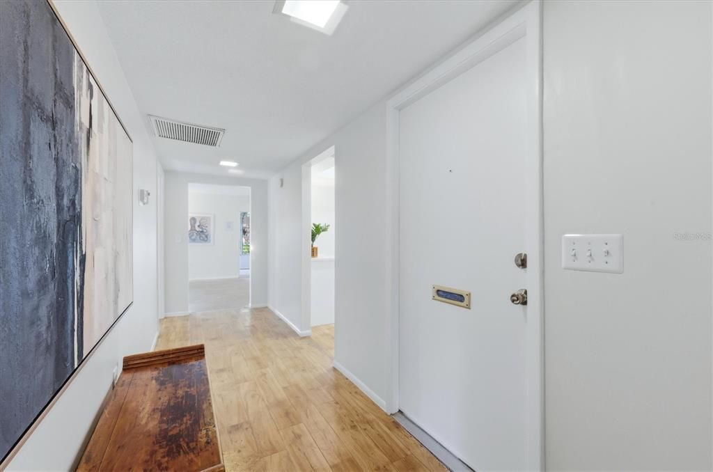 На продажу: $229,900 (2 спален, 2 ванн, 1540 Квадратных фут)