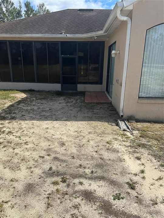 For Rent: $2,400 (4 beds, 3 baths, 3047 Square Feet)