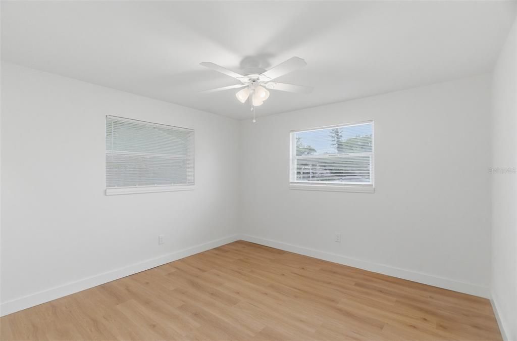 Activo con contrato: $329,900 (3 camas, 1 baños, 1192 Pies cuadrados)