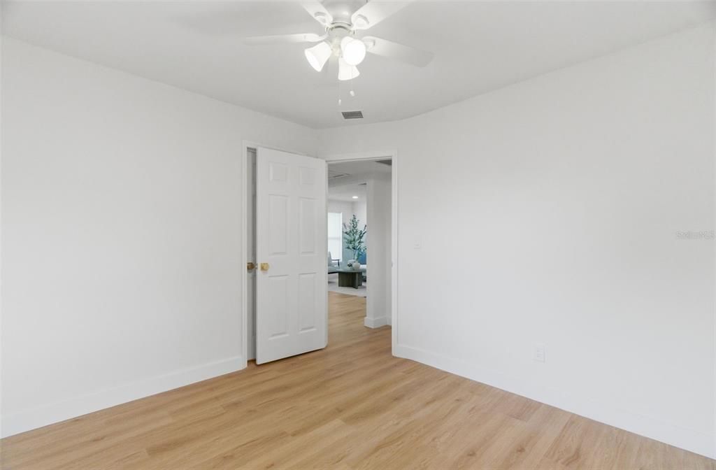 Activo con contrato: $329,900 (3 camas, 1 baños, 1192 Pies cuadrados)