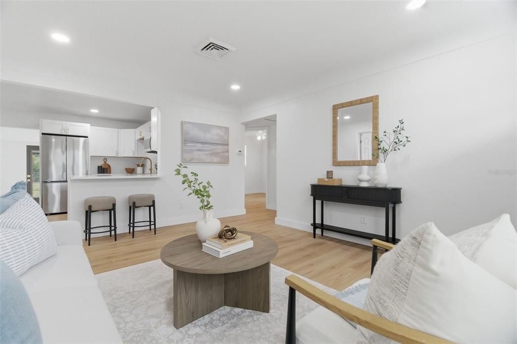 Activo con contrato: $329,900 (3 camas, 1 baños, 1192 Pies cuadrados)