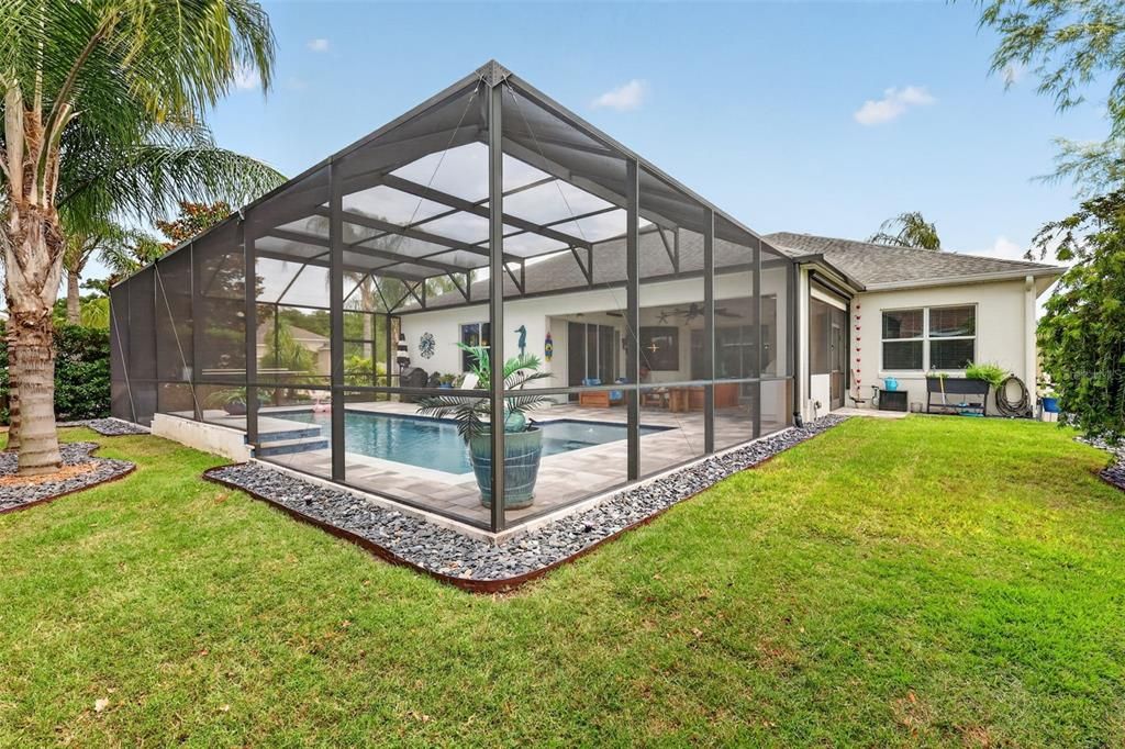 Activo con contrato: $665,000 (3 camas, 2 baños, 2598 Pies cuadrados)