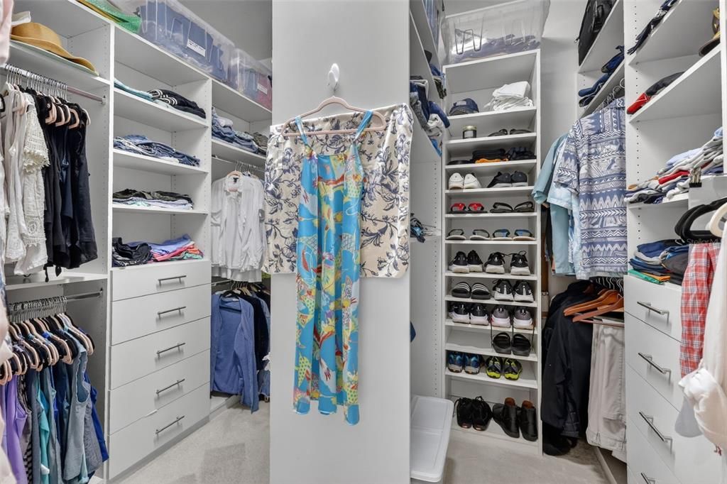 Activo con contrato: $665,000 (3 camas, 2 baños, 2598 Pies cuadrados)