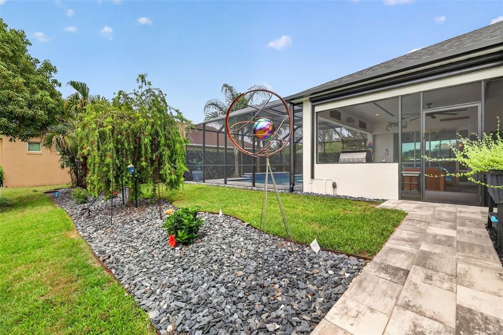 Activo con contrato: $665,000 (3 camas, 2 baños, 2598 Pies cuadrados)