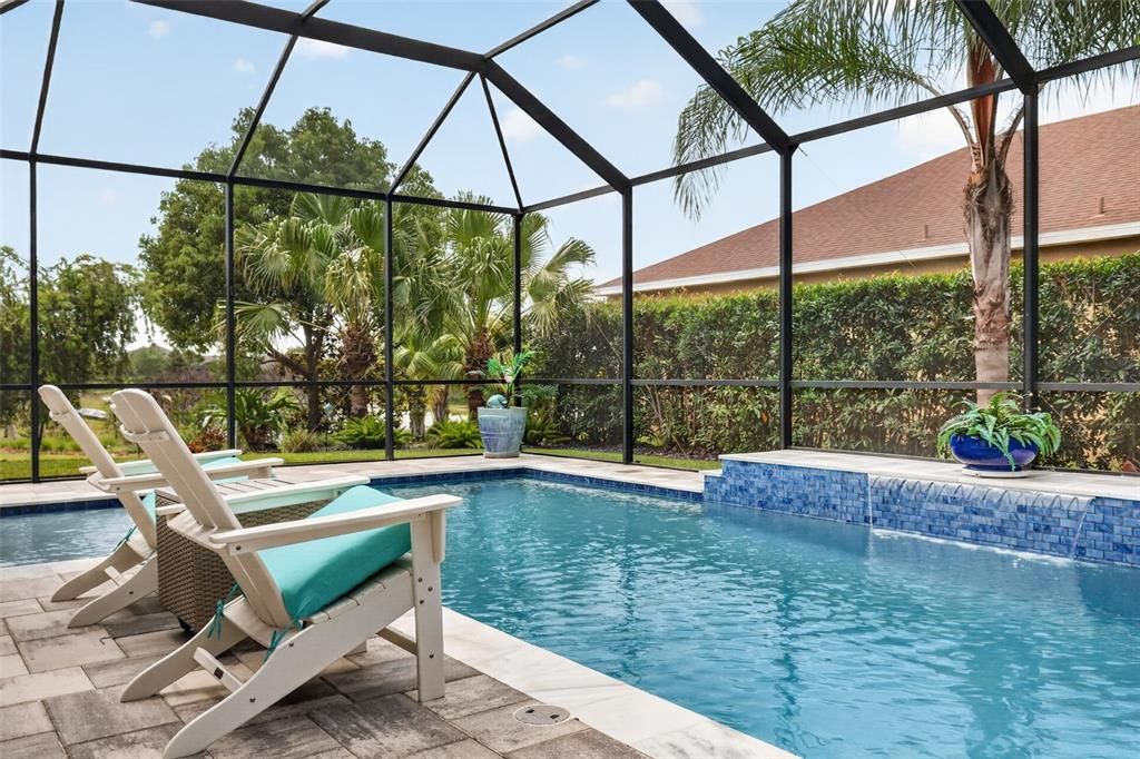 Activo con contrato: $665,000 (3 camas, 2 baños, 2598 Pies cuadrados)