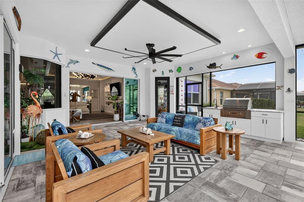 Activo con contrato: $665,000 (3 camas, 2 baños, 2598 Pies cuadrados)