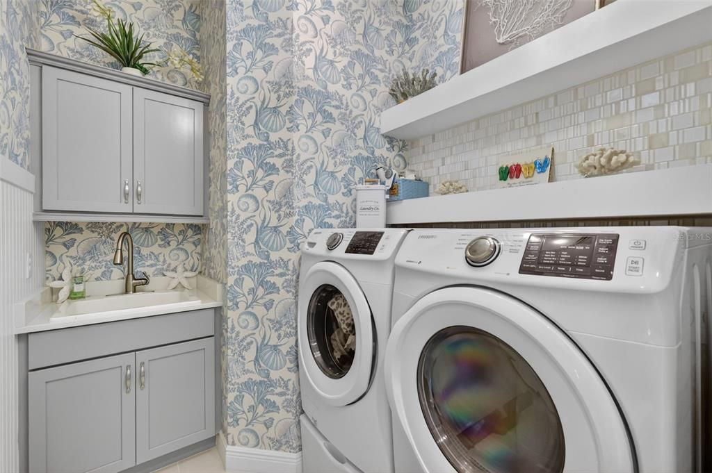 Activo con contrato: $665,000 (3 camas, 2 baños, 2598 Pies cuadrados)
