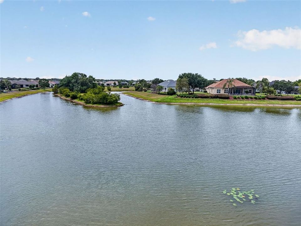 Activo con contrato: $665,000 (3 camas, 2 baños, 2598 Pies cuadrados)