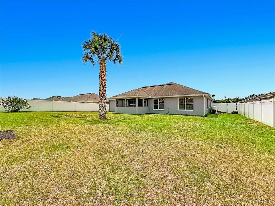 For Sale: $289,900 (4 beds, 2 baths, 1775 Square Feet)