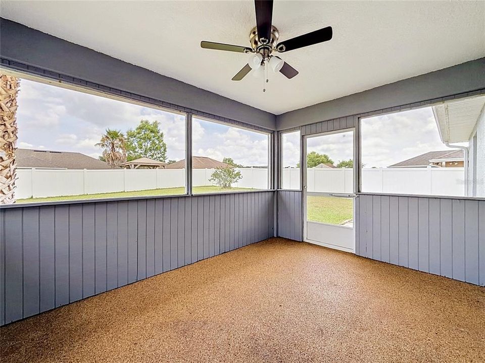 For Sale: $289,900 (4 beds, 2 baths, 1775 Square Feet)