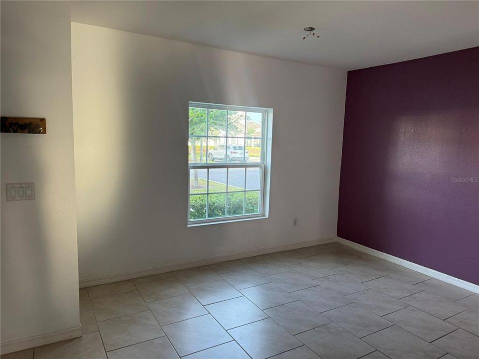 For Sale: $310,000 (3 beds, 2 baths, 1651 Square Feet)