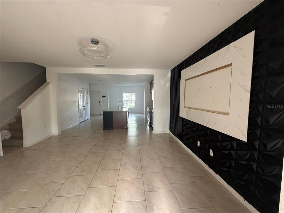 For Sale: $310,000 (3 beds, 2 baths, 1651 Square Feet)