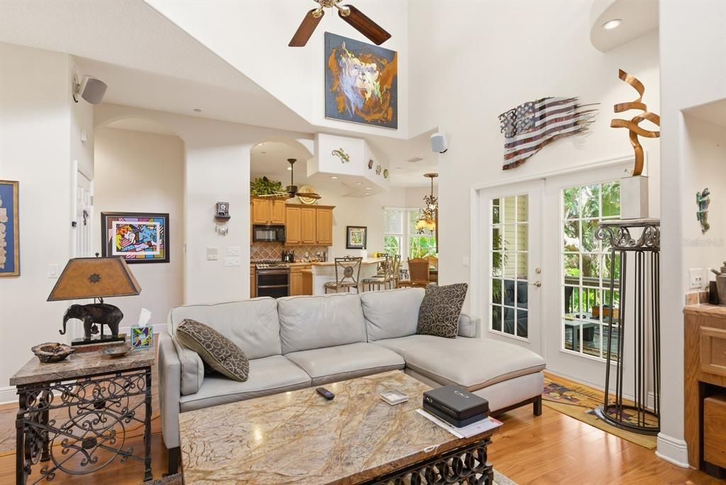 For Sale: $649,000 (3 beds, 3 baths, 1928 Square Feet)