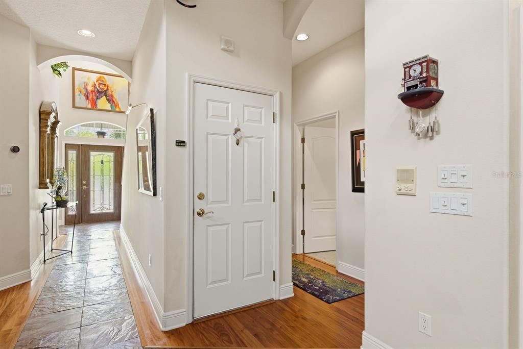 For Sale: $649,000 (3 beds, 3 baths, 1928 Square Feet)