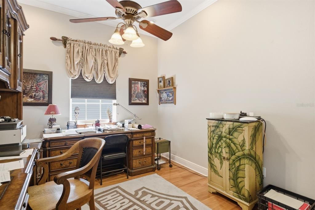 For Sale: $649,000 (3 beds, 3 baths, 1928 Square Feet)
