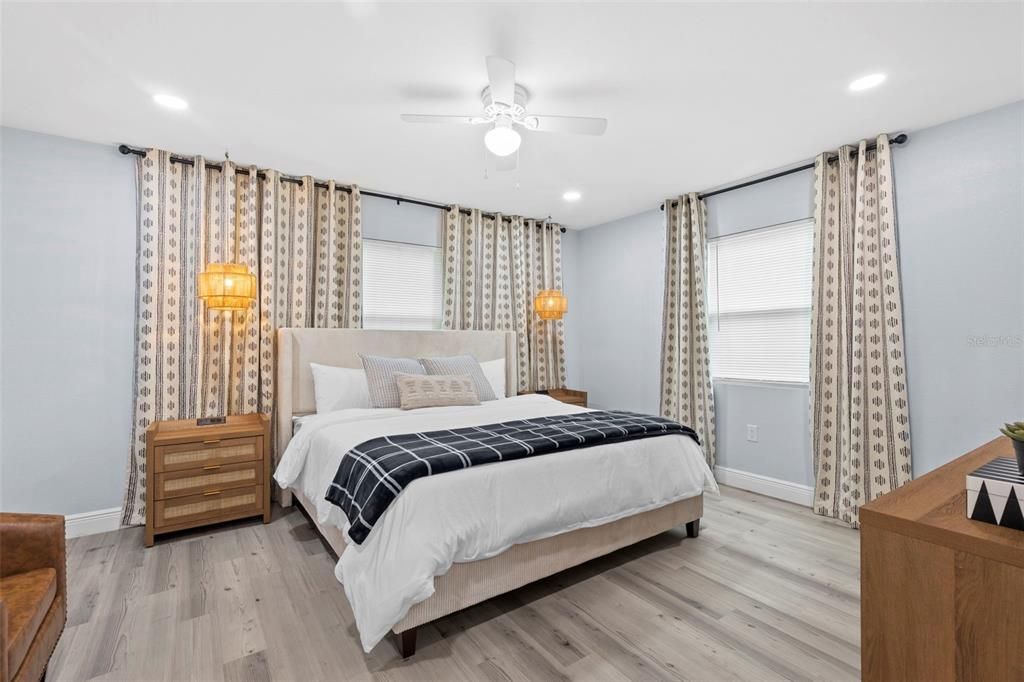 В аренду: $2,400 (3 спален, 2 ванн, 1512 Квадратных фут)