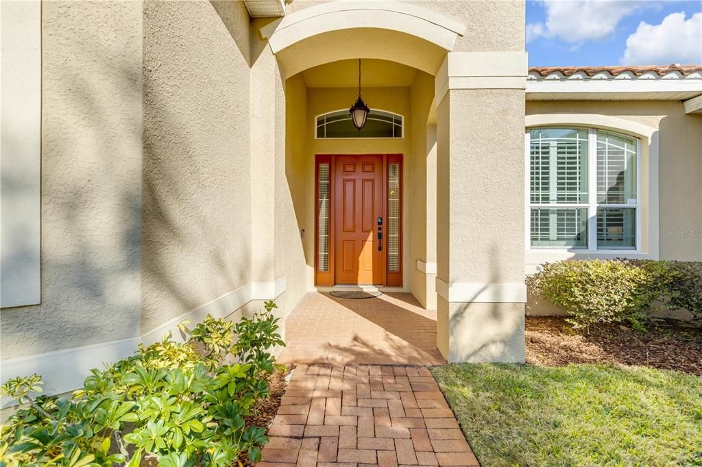 For Sale: $849,999 (5 beds, 4 baths, 3322 Square Feet)