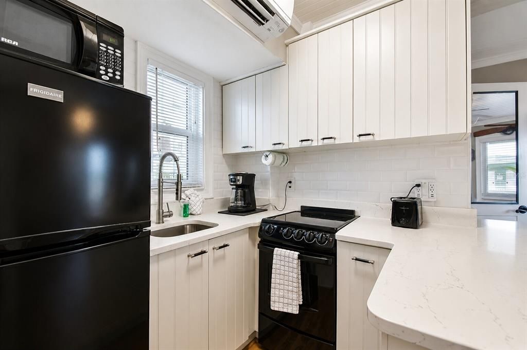 En Venta: $450,000 (1 camas, 1 baños, 400 Pies cuadrados)