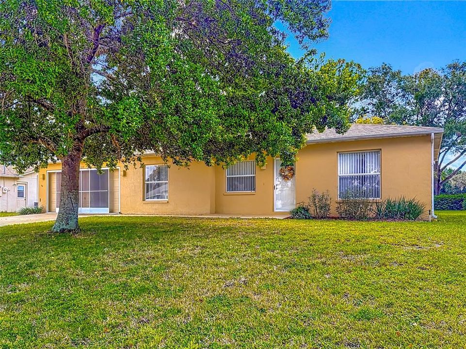 En Venta: $234,500 (2 camas, 2 baños, 924 Pies cuadrados)