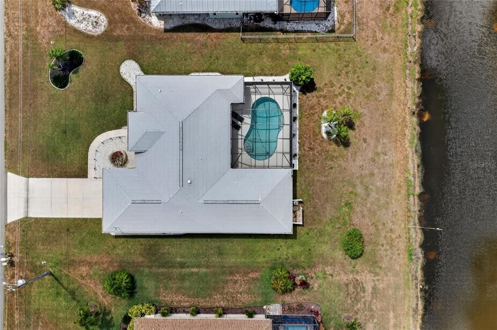 Activo con contrato: $405,000 (3 camas, 2 baños, 1919 Pies cuadrados)