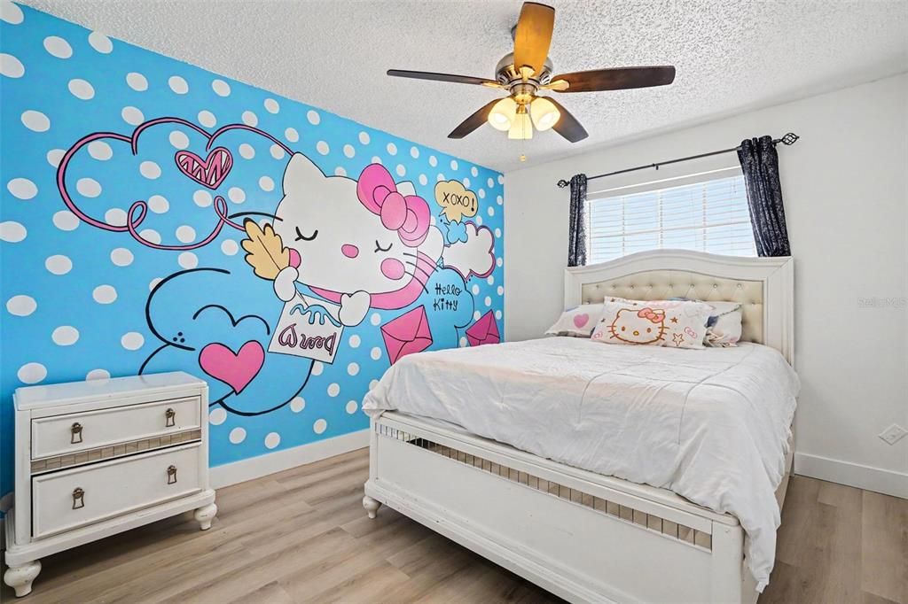 For Sale: $499,900 (6 beds, 3 baths, 2658 Square Feet)