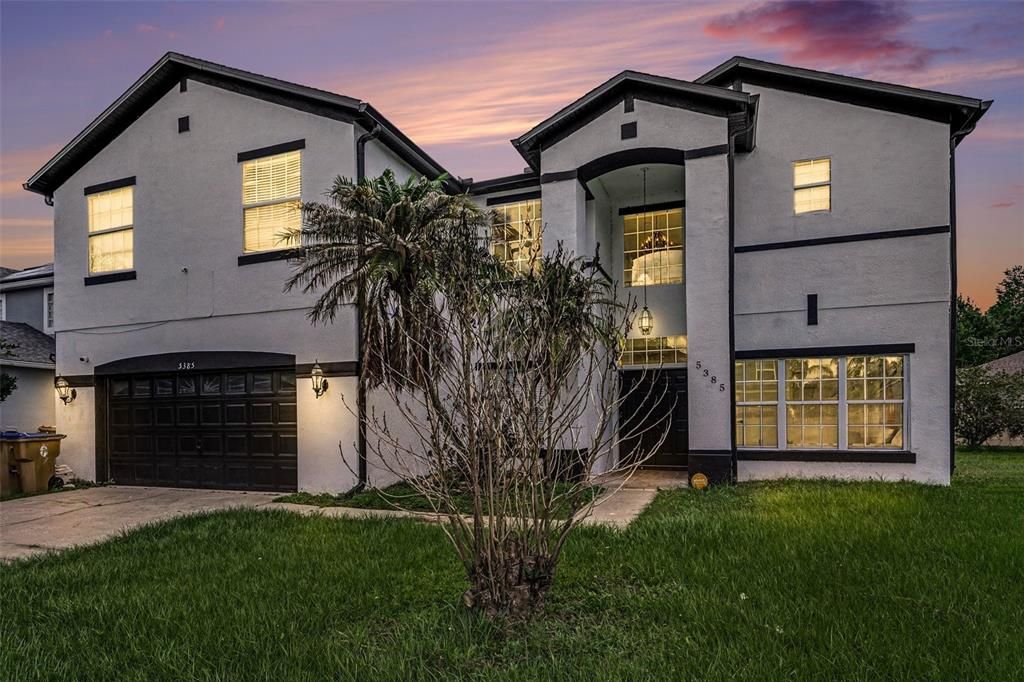 For Sale: $499,900 (6 beds, 3 baths, 2658 Square Feet)