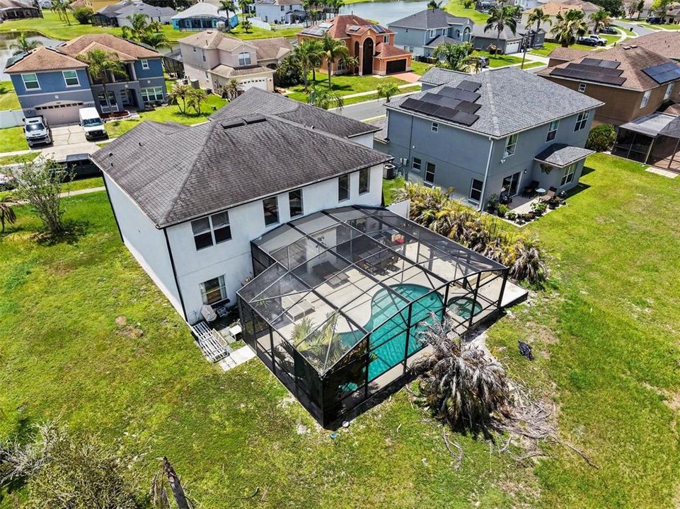 For Sale: $499,900 (6 beds, 3 baths, 2658 Square Feet)