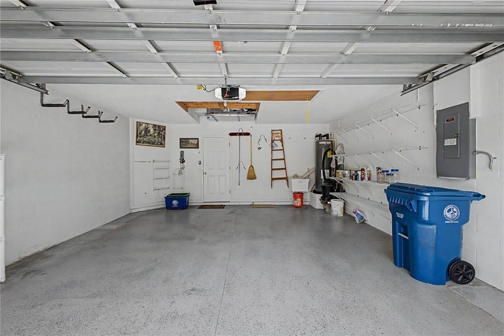 Activo con contrato: $227,000 (2 camas, 2 baños, 1260 Pies cuadrados)