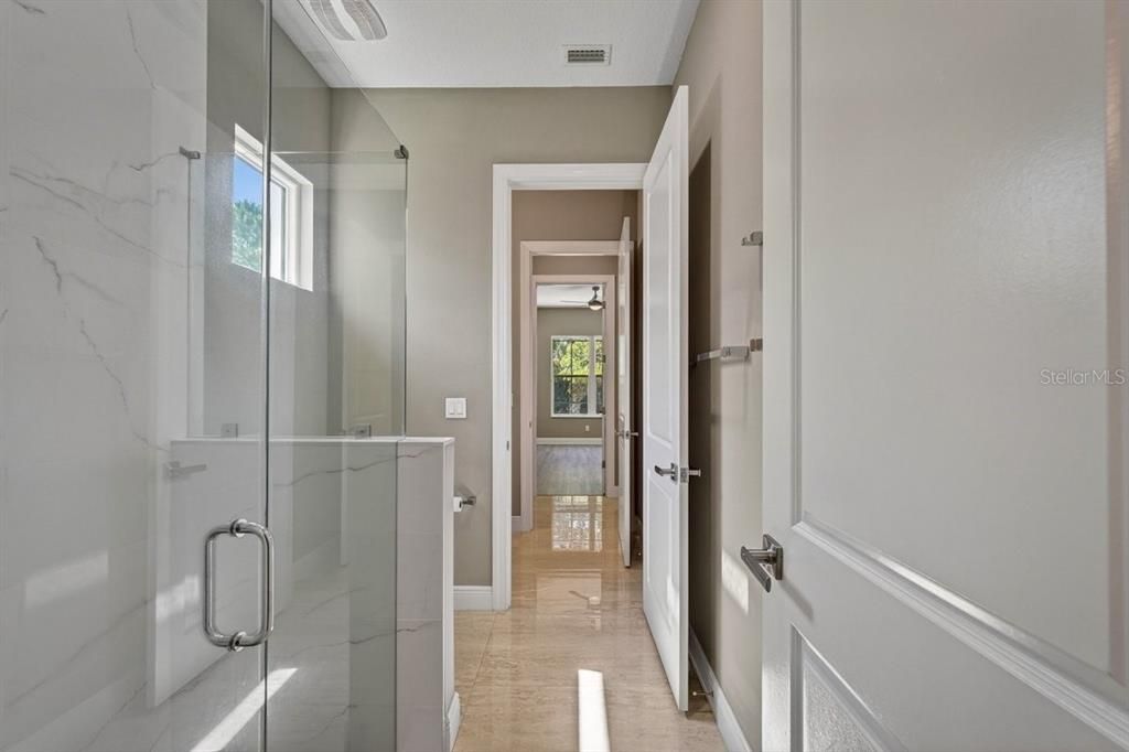 For Sale: $899,900 (3 beds, 2 baths, 2434 Square Feet)