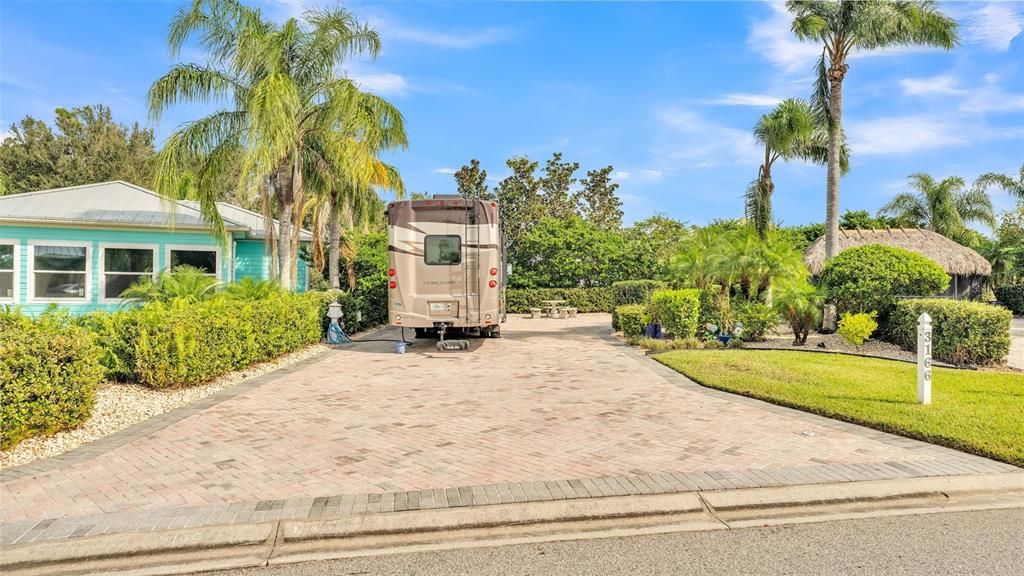 For Sale: $159,000 (0.10 acres)