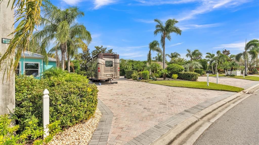 For Sale: $159,000 (0.10 acres)