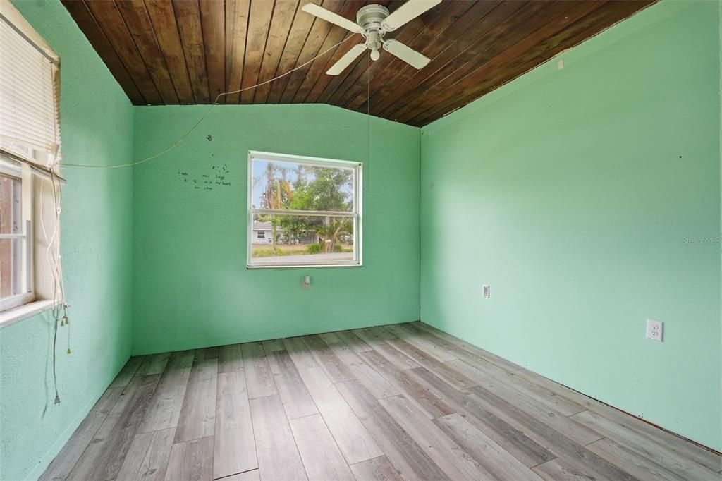 На продажу: $279,000 (3 спален, 1 ванн, 1767 Квадратных фут)