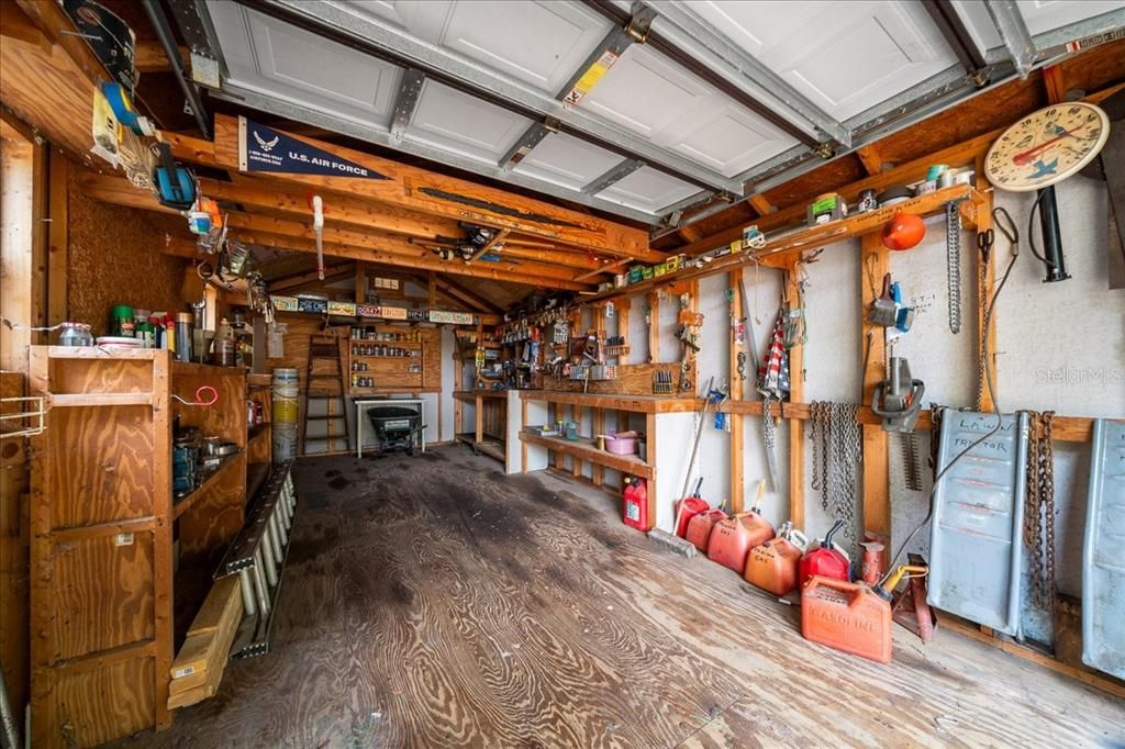 На продажу: $315,000 (3 спален, 2 ванн, 1917 Квадратных фут)