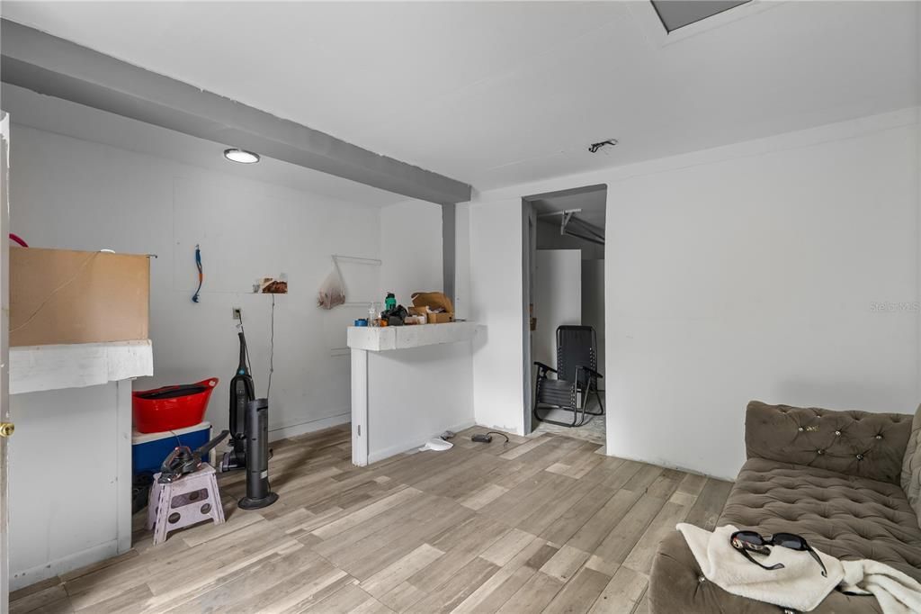 Active With Contract: $225,000 (3 beds, 2 baths, 1449 Square Feet)
