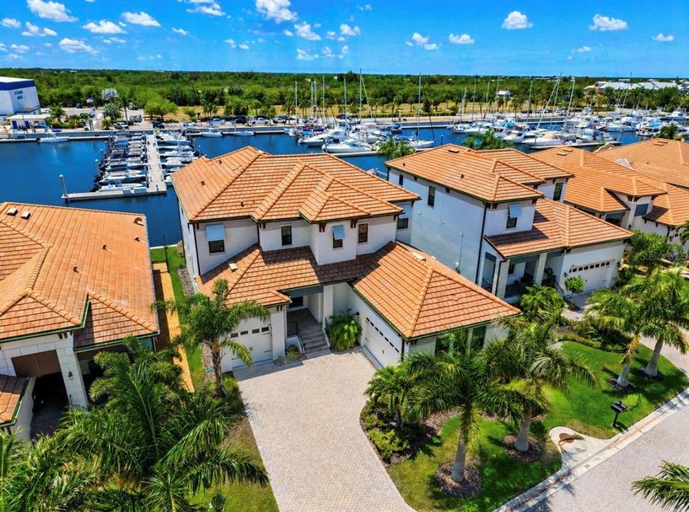 На продажу: $1,349,000 (4 спален, 3 ванн, 3517 Квадратных фут)