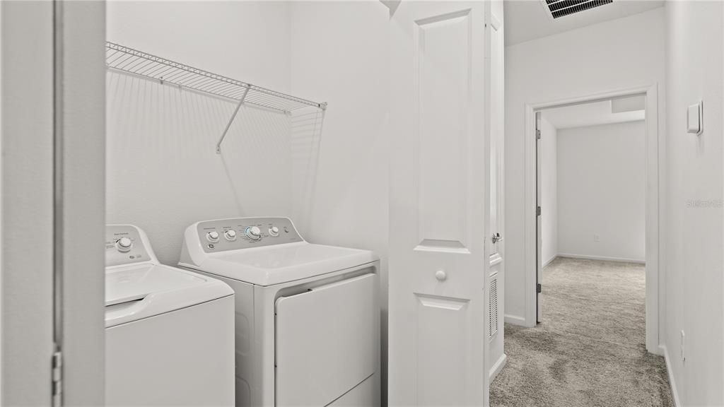 For Sale: $335,000 (3 beds, 2 baths, 1797 Square Feet)