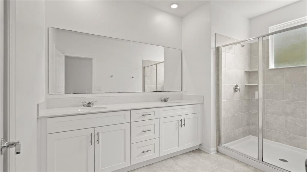 For Sale: $335,000 (3 beds, 2 baths, 1797 Square Feet)