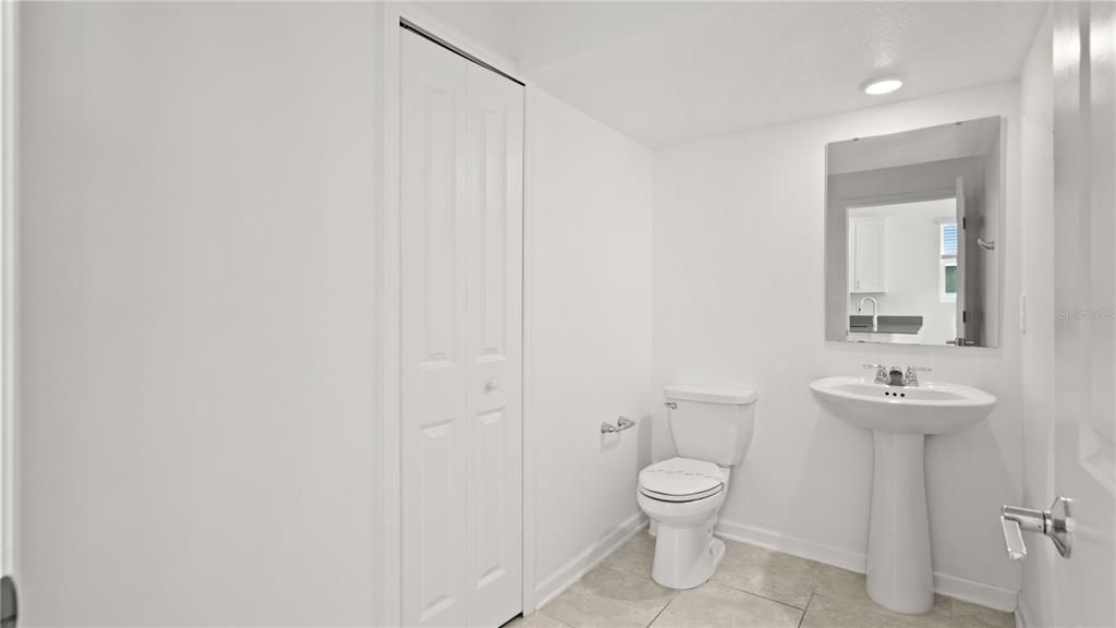 For Sale: $335,000 (3 beds, 2 baths, 1797 Square Feet)