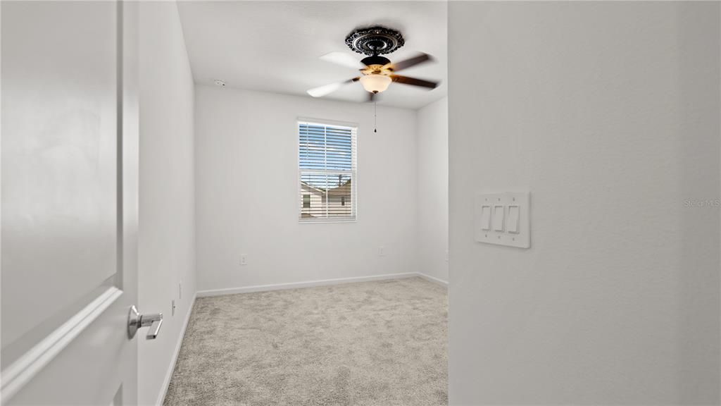 For Sale: $335,000 (3 beds, 2 baths, 1797 Square Feet)