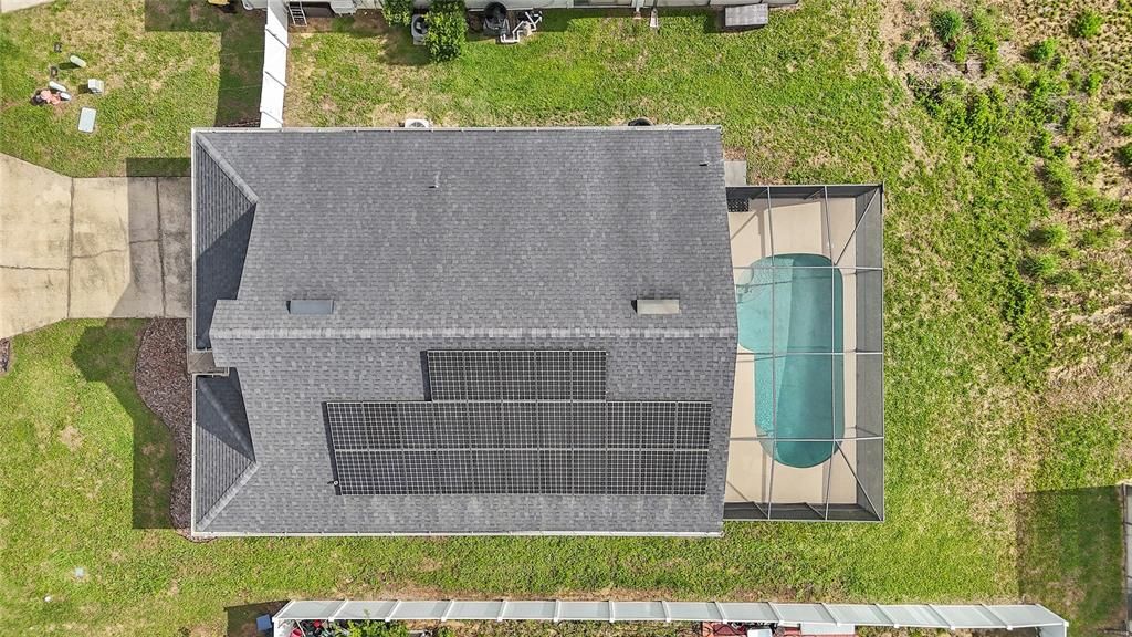 Activo con contrato: $345,000 (4 camas, 2 baños, 1414 Pies cuadrados)