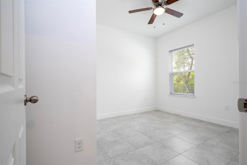 Activo con contrato: $279,899 (4 camas, 2 baños, 1696 Pies cuadrados)