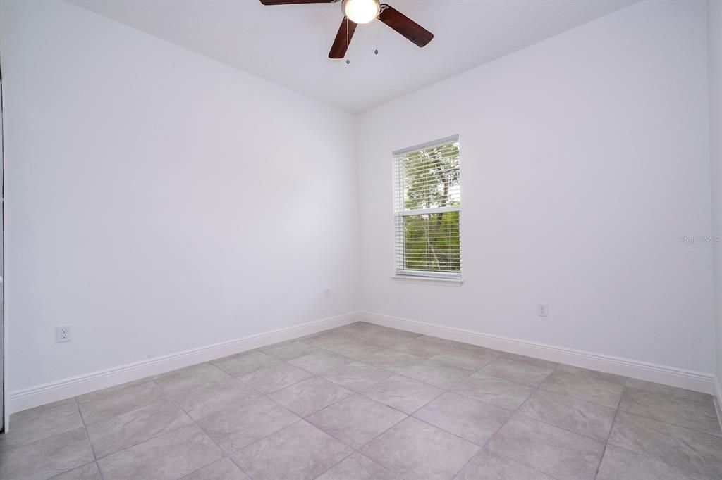 Activo con contrato: $279,899 (4 camas, 2 baños, 1696 Pies cuadrados)