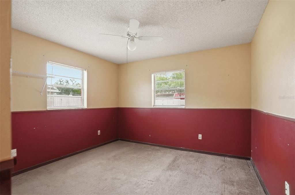 Active With Contract: $245,000 (2 beds, 2 baths, 1385 Square Feet)