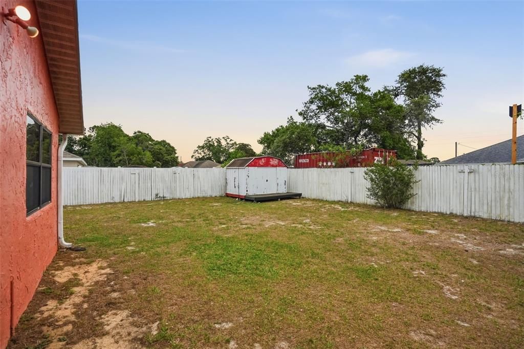 Active With Contract: $245,000 (2 beds, 2 baths, 1385 Square Feet)