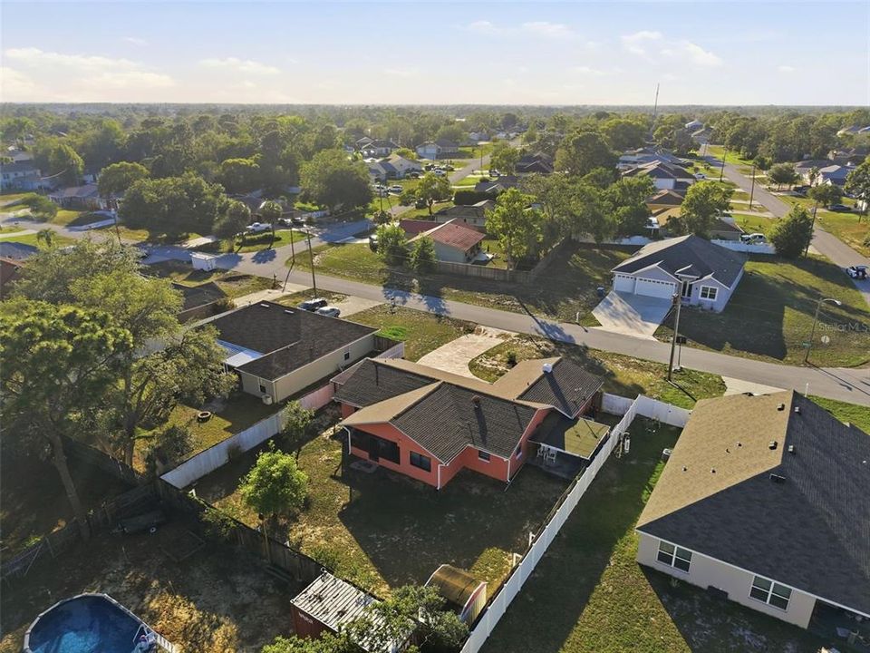 Active With Contract: $245,000 (2 beds, 2 baths, 1385 Square Feet)