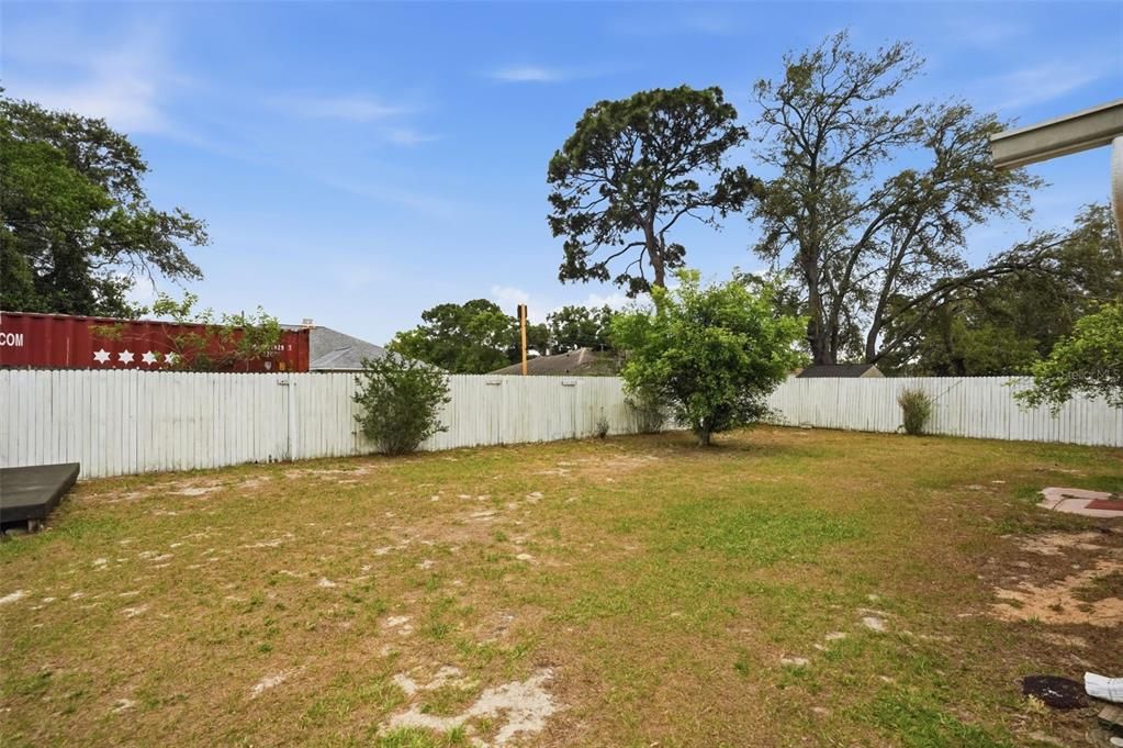 Active With Contract: $245,000 (2 beds, 2 baths, 1385 Square Feet)