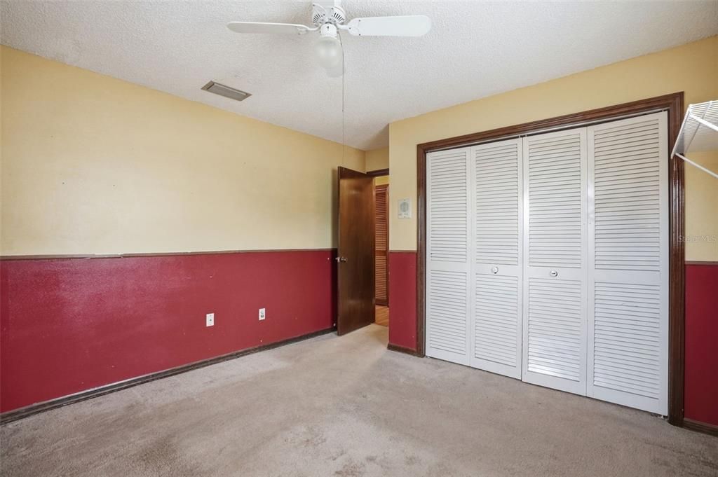 Active With Contract: $245,000 (2 beds, 2 baths, 1385 Square Feet)